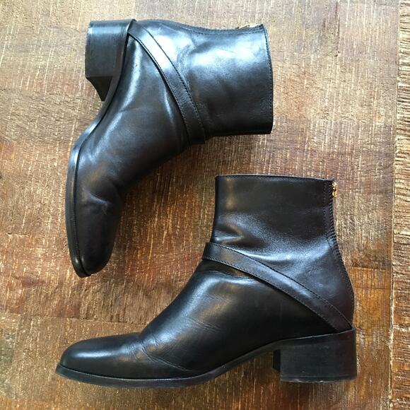 LK Bennett Kaitlyn Black Leather Ankle Boot Womens 38 (7.5-8) Zip Up Low Heel - Picture 6 of 11